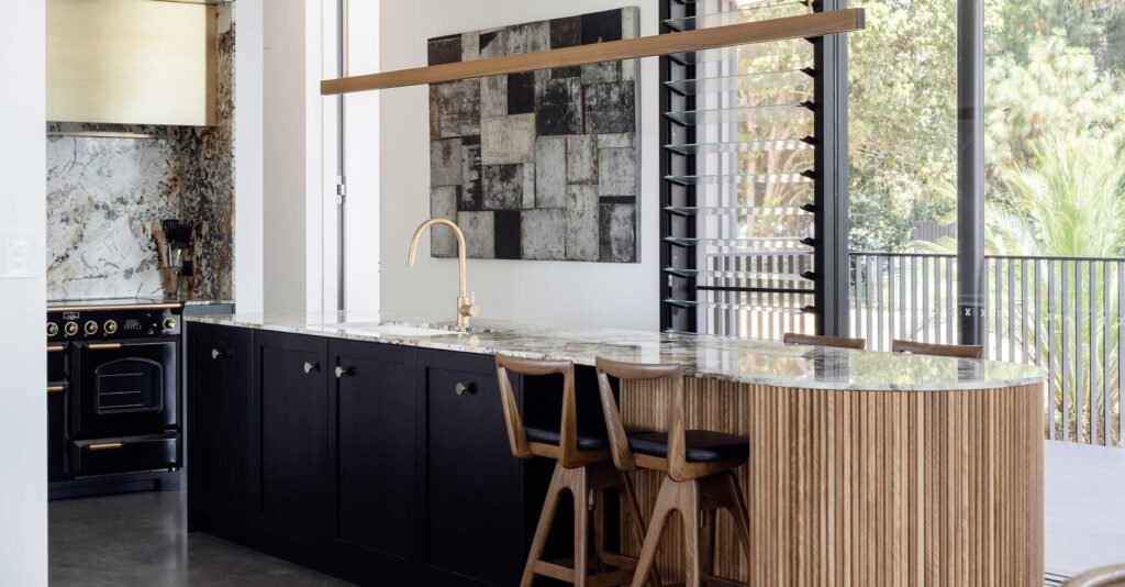 Custom Kitchen Cabinetry Byron Bay | Bespoke Kitchen Storage 3 Kitchen Manufacturer, Custom Kitchen Cabinetry Byron Bay